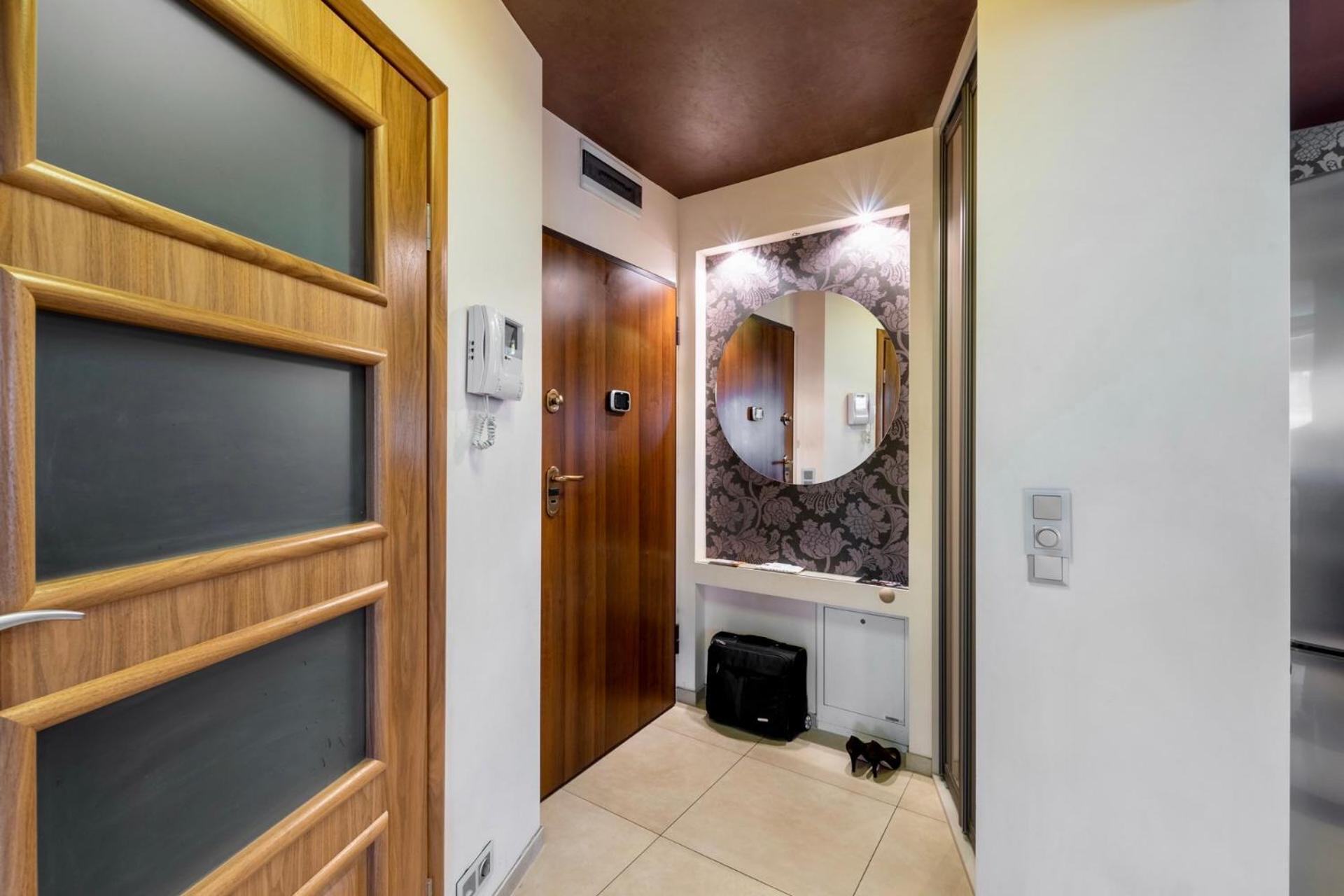 Apartament Rondo Verona - Free, Secure Parking For Guests Wroclaw Bagian luar foto
